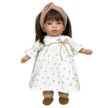 Bambola Celia Mora con Fascia e Vestito Bianco